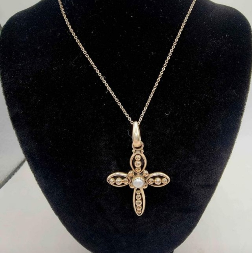 Vintage 925 Sterling Silver Cross by Silpada.